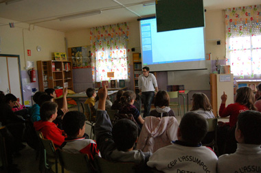 Charla en el colegio L'Assumpció, de Deltebre